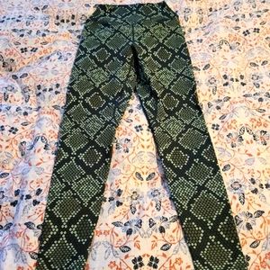 Balance Athletica Ascend Leggings